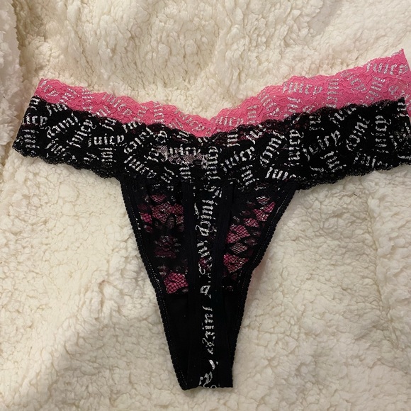 NWOT 2 EXTRA LARGE JUICY COUTURE THONGS - Picture 2 of 6